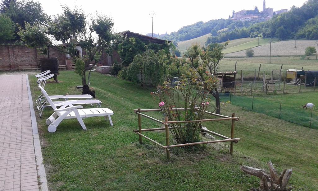 B&B La Coccarda CastellʼAlfero Dış mekan fotoğraf