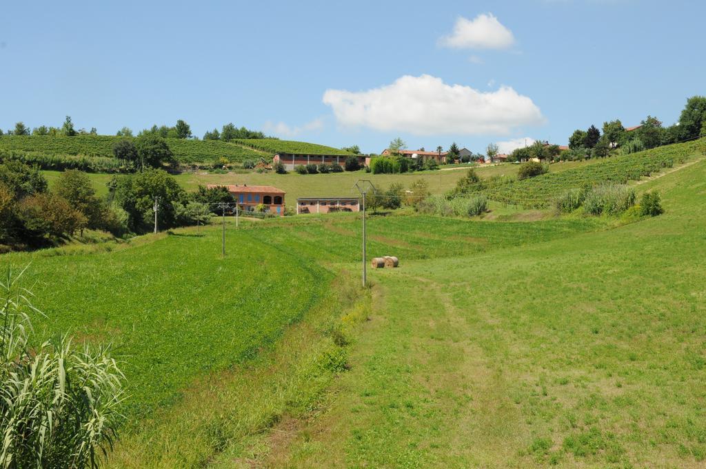 B&B La Coccarda CastellʼAlfero Dış mekan fotoğraf
